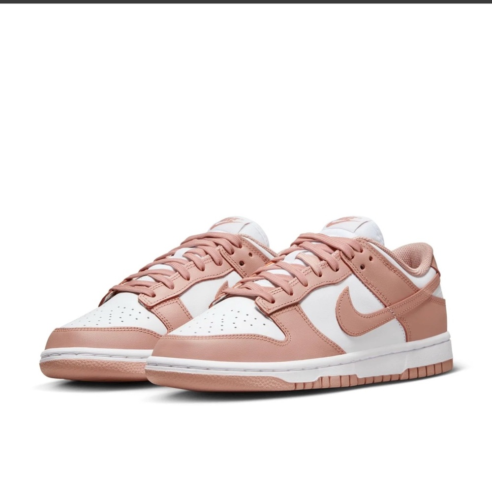 Nike “Rose Whisper” Dunk Sneakers Classic Design